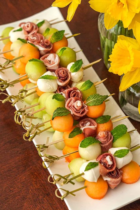 Prosciutto and Melon Skewers  - She Keeps a Lovely Home Spring Recipe, Fest Mad, Decorações Com Comidas, Party Food Buffet, Charcuterie Inspiration, Brunch Cocktails, Charcuterie Recipes, Mothers Day Brunch, Lovely Home