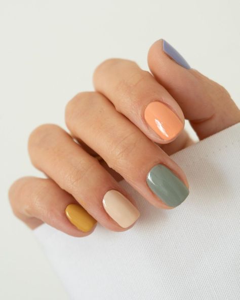 Muted Color Nails, Tri Color Nail Ideas, Every Nail Different Color, Color Block Nails Designs, Nails Two Colors, Different Color Nails On Each Hand, Nail Colors Simple, Multicoloured Nails, Nail Color Combinations