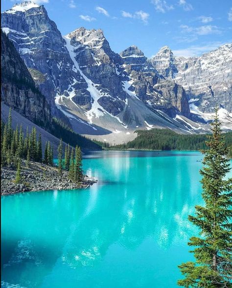 World Most Beautiful Place, Moraine Lake, Wonderful Nature, Lake Louise, Beautiful Places Nature, Scenery Nature, Banff National Park, Most Beautiful Cities, Beautiful Scenery Nature