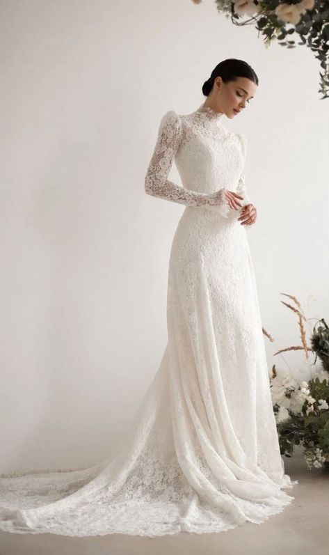 Wedding Dresses Long Sleeves, Plain Wedding Dress, Dresses Long Sleeves, Simple Wedding Gowns, Hijab Wedding Dresses, Bride Dress Simple, Wedding Dress Outfit, Stylish Wedding Dresses, Pretty Wedding Dresses