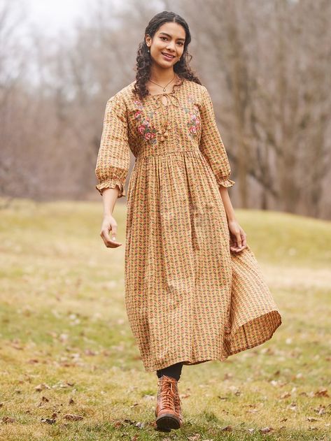 Safflower Dress Plus Size Nighties, Feminine Dresses, April Cornell, Keyhole Neckline, Darling Dress, Corduroy Dress, Professional Dresses, Patchwork Dress, Feminine Dress