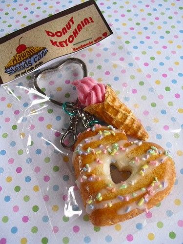 Choco Biscuit, Friends Cafe, Food Accessories, Cute Polymer Clay, Fake Food, Cute Keychain, Cute Little Things, July 17, Cute Charms