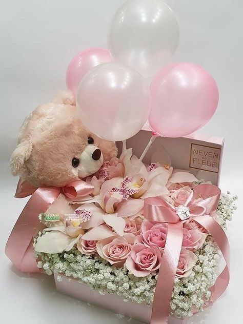 Flowers And Balloons, Idee Babyshower, Valentines Gift Box, Birthday Post, Flower Bouquet Diy, Flower Box Gift, Flower Gift Ideas, Flowers Bouquet Gift, Balloon Gift