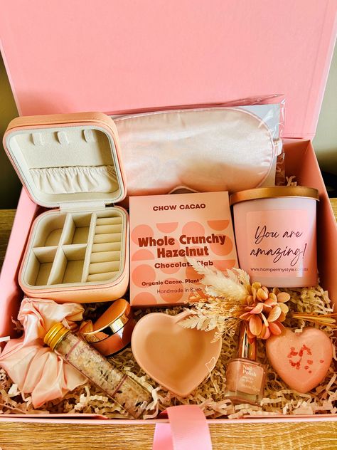 Luxury Gift Hamper for Her - You are Amazing!