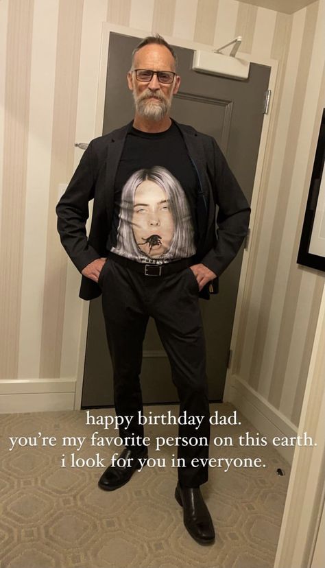 Father Daughter Snapchat Story, Bday Wishes For Father, Bday Caption, Happy Birthday Papa Quotes, Fathers Day Captions, Birthday Snap, Happy Birthday Captions, Bday Quotes, Happy Birthday Papa