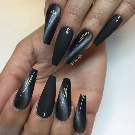 @KortenStEiN Nails Inspiration Ballerina, Halo Nails, Black Chrome Nails, Future Nails, Black Nails With Glitter, Makeup Nails Designs, Black Acrylic Nails, Sns Nails, Beauty Nails Design