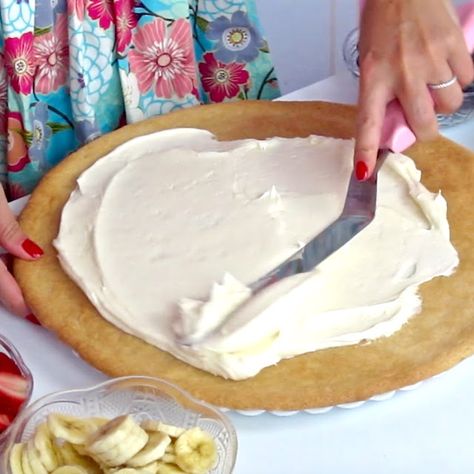 {VIDEO} Sugar Cookie Fruit Pizza with Cream Cheese Frosting - The Lindsay Ann Cream Cheese Frosting For Fruit Pizza, Strawberry Pizza With Sugar Cookie Crust, Sugar Cookie Strawberry Pizza, Fruit Pizza Sugar Cookie Pillsbury, Fruit Pizza With Cream Cheese, Strawberry Fruit Pizza, Pizza With Cream Cheese, Fruit Pizza Icing, Sugar Cookie Fruit Pizza