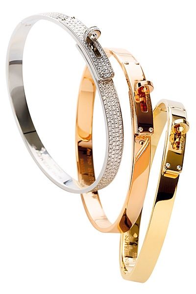 Hermes Hermes Bangle, Olivia Palermo, Cartier Love Bracelet, Gigi Hadid, Love Bracelets, Gold Bangles, Victoria Beckham, Gold And Silver, Cartier