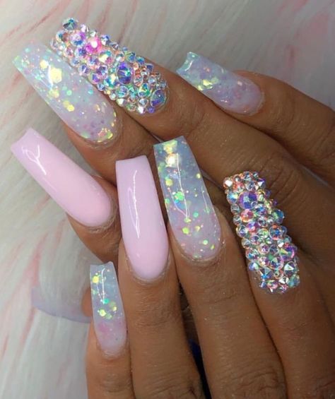 Unicorn Nails Designs, Kylie Jenner Nails, Solid Color Nails, Unicorn Nails, Her Nails, Rose Gold Nails, Gradient Nails, Holographic Nails, Bridal Nails