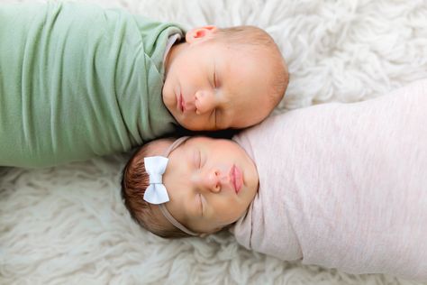 Welcome to the World twins, fraternal twins, newborn picture ideas, twin newborn pictures, preemie, preemie strong, nicu, nicu life, nicu lifestyle Nicu Twins Photos, Nicu Twins, Twin Newborn Pictures, Aunt Things, Age Gap Couples, 33 Weeks Pregnant, Twins Newborn, Twin Newborn, Newborn Picture Ideas