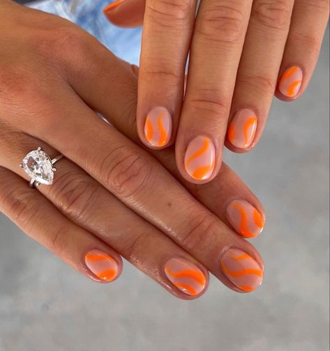 Summer Vacation Nails, Do It Yourself Nails, Orange Nail Art, August Nails, Bright Summer Nails, Aesthetic Nails, Nails Aesthetic, Summery Nails, Vibrant Nails