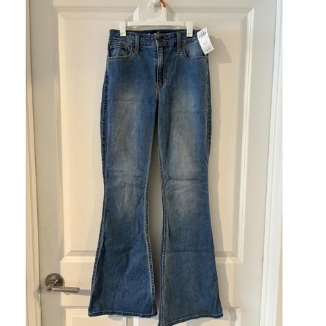 Brand new with tags Hollister flared medium wash... - Depop Medium Wash Jeans, Hollister Jeans, Washed Jeans, Wash Jeans, Bell Bottoms, Flare Jeans, Hollister, Women's Jeans, Womens Bottoms