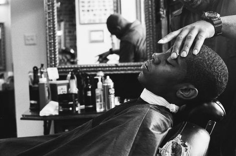 Barbershop Photoshoot, Spotlight Portrait, Black Barbershop, Barbershop Photography, Barber Pictures, Barbershop Decor, Black Barber, Documentary Filmmaking, Shop Photography