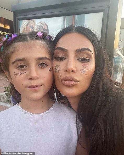 Kim Kardashian Tattoo, Khloe Kardashian And Tristan, Penelope Disick, Kloe Kardashian, Famous Kids, Kylie J, Kardashian Kids, Jenner Sisters, Keeping Up With The Kardashians