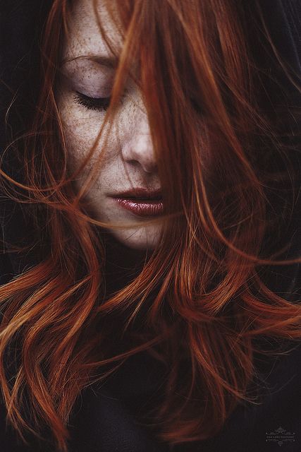 Gorgeous color red. Michelle Ramone by sandra.scherer Woman With Red Hair, Redhead Beauty, Eyes Closed, Her Eyes, Portrait Inspiration, 인물 사진, Ginger Hair, Female Portrait, Redheads