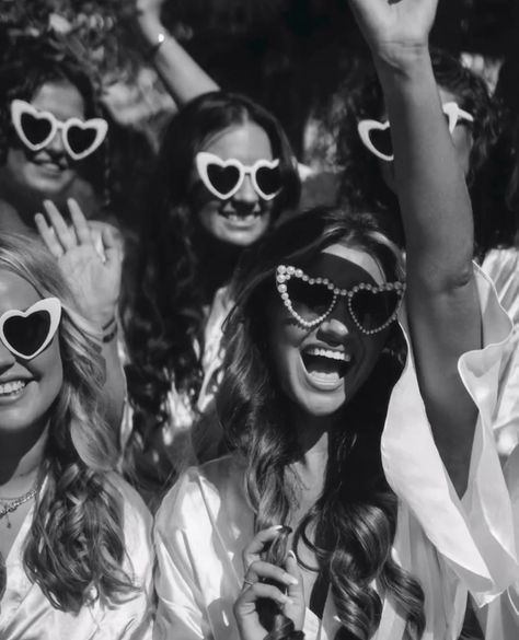 Nothing but laughter, love and Le Olive style at our Bridesmaid Bash!🤍⁠
⁠
#bride #bridestyle #bride2be #brideinspiration #personalised #personalisedgift # #personalisedkeepsakes⁠ #bridemaids #wedding Bridesmaids Aesthetic, Olive Style, Pre Party, Bride Inspiration, Wearing Sunglasses, Bride Style, Bridal Party, Sunglasses