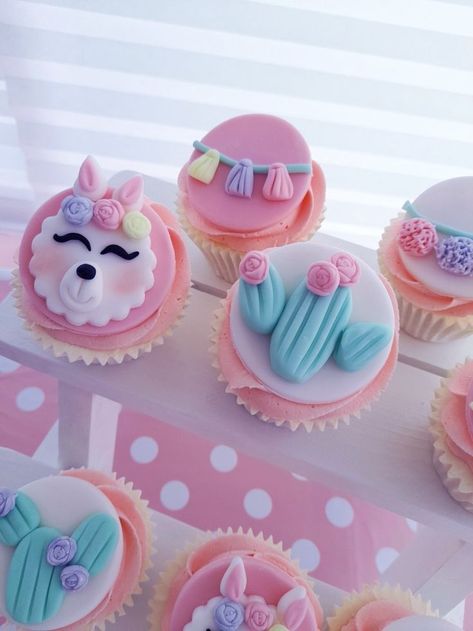 Llama themed cupcakes 🦙 | First birthday cupcakes, Pretty birthday cakes, Birthday cupcakes Llama Birthday Cupcakes, Llama Cupcakes Ideas, Llama Smash Cake, Lama Birthday Cake, Lama Cupcakes, Alpaca Cupcakes, Llama Cupcakes, Cupcakes First Birthday, Cupcakes Pretty