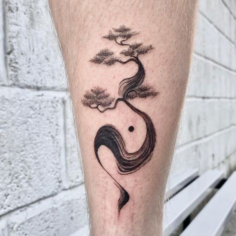 Art & Tattoos london on Instagram: “Pine flow ~ Made at @southcitymarket . . . . #handpokeandmachinetattoo #handpoke #handpokedtattoo #stickandpoke #stickandpoketattoo…” Handpoke Tattoo, Forest Tattoos, Hand Poked Tattoo, London Tattoo, Dot Work Tattoo, Subtle Tattoos, Tiger Tattoo, Art Tattoos, Abstract Tattoo