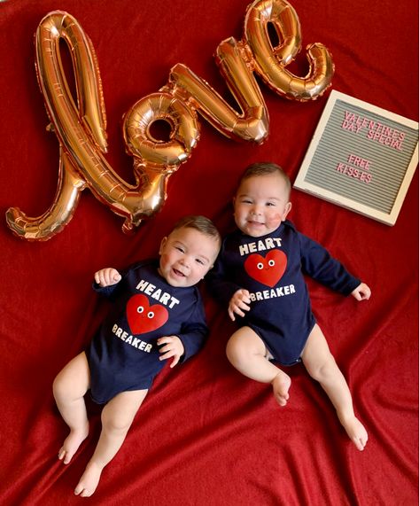 Twins Valentines Day Pictures, Valentines Baby Photos, Sister Valentine, Baby Valentines, Valentines Baby, Baby Boy Newborn Pictures, Valentine Photo Shoot, Valentine Picture, Twin Toddlers