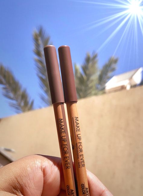 Love it .. check these . Favourite lipliners from Makeupforever . Goes with almost every lip shade Makeup Forever Limitless Brown, Makeup Forever Lip Liner, Brown Lipliner, Make Ip, Make Up For Ever, Makeup Forever, Beauty Favorites, Figure Skater, Birthday Gift Ideas