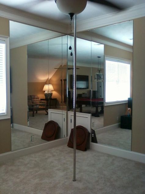 Dancing pole with mirrors for those really crazy party nights when Aunt "____" has a little to much to drink & has the need to dance on a pole! Pole Dancing Room Ideas, Pole Dancing Room, Dancing Room, Dancing Pole, Pole Dance Studio, Home Dance Studio, Crazy Party, Dance Rooms, Home Dance