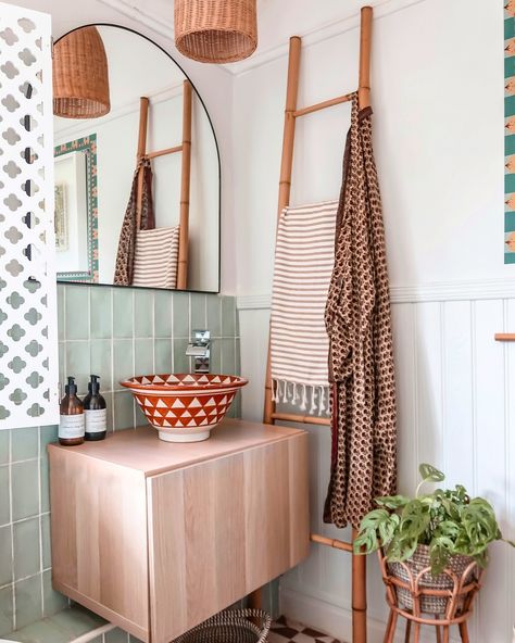 Do you notice anything different in my bathroom? Yes that’s right, I did a bit of DIY today and finally installed my gorgeous handmade Moroccan sink that @thecalicollectionco sourced for me and I could not be happier! I love it so much and it looks perfect. What do you think? 💕💕💕 . . . . . #moroccansink #bathroom #bathroomgoals #bohemianbathroom #bathroominspo #bathroominspiration #bathroomdesign #ikeahack #stencilledfloor #vintagerug #interior4u #bohemiandecor #colourfulinteriors #whimsical... White Vanity Boho Bathroom, Boho Bathroom Gold Hardware, Boho Bathroom With Marble, Boho Bathroom Rental, Morrocon Boho Bathroom, Bathroom Tour, Moroccan Sink, Painted Mural, Bohemian Bathroom