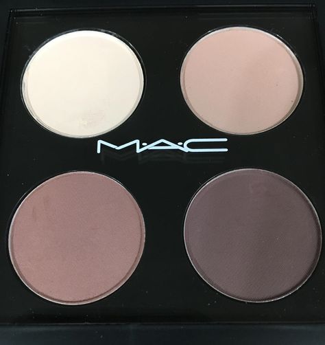 Mac Eyeshadow Palette, Colours-Blanc Type, Malt, Haux & Black Berry #maceyeshadow Makeup Eyeshadow Pallets, Mac Makeup Eyeshadow, Mac Palette, Makeup Tutorial Mac, Mac Makeup Looks, Best Mac Makeup, Mac Eyeshadow Palette, Make Up Designs, Trendy Eyeshadow