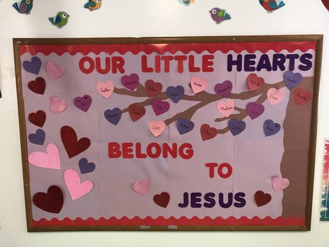 Valentine’s Day bulletin board idea Valentines Day Bulletin Board Ideas, Christian School Bulletin Boards, Sunday School Valentines, Church Valentines, February Bulletin Boards, Religious Valentines, Valentine Bulletin Boards, Catholic Schools Week, Christian Bulletin Boards