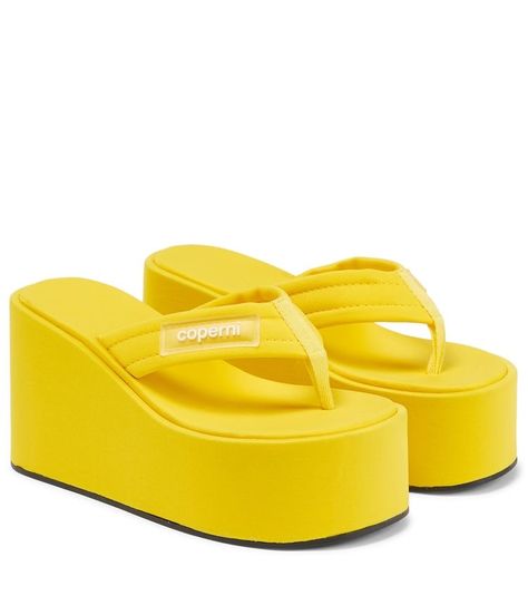 Yellow Platform Sandals, Coperni Sandals, Coastal Closet, Outfits Shifting, Winx Outfits, Platform Thong Sandals, Sandals Y2k, Yellow Wedges, Handbag Ideas