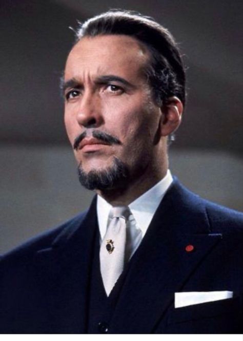 Van Dyke Beard, Hammer Horror Films, Hammer Films, Christopher Lee, Vincent Price, Horror House, Blackest Knight, Classic Horror, Beard Styles