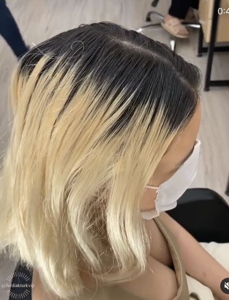 Bleach Blonde Hair With Dark Roots, Blonde Hair Dark Roots, Hair Dark Roots, Blonde Hair With Dark Roots, Bleached Blonde, Hair With Dark Roots, Bleach Blonde Hair, Haircut Pictures, Hair Roots