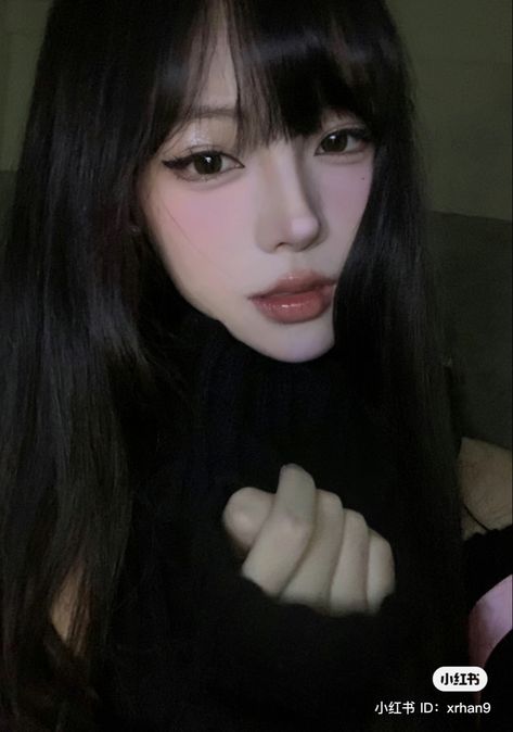 #douyin#ulzzang#korean#chinese#cute#aesthetic Cool Douyin Makeup, Dark Chinese Makeup, Cat Eye Douyin Makeup, Douyin Cat Makeup, Douyin Makeup Without Contact Lens, Dark Ulzzang Makeup, Ulzzang Outfit Korean Style, Ulzzang Eyes, Dark Douyin Makeup