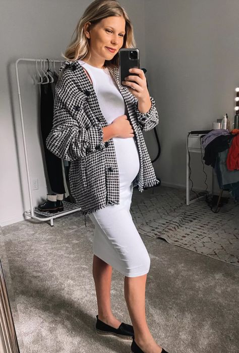 The best stylish and comfy maternity fashion outfit idea for your fall wardrobe with the best bump friendly maternity basics. Ribbed midi dresses & shackets. Midi Dress Sneakers, Maternity Basics, Fall Maternity Outfits, Dress Sneakers, Maternity Outfit, Fall Maternity, Ribbed Dress, Stylish Maternity, Ribbed Midi Dress