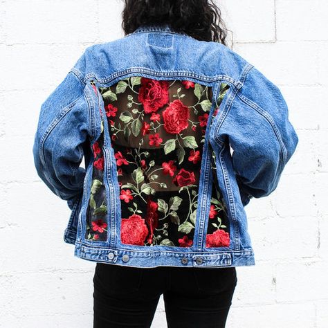 Skulls Flowers, Custom Jean Jacket, Rose Jacket, Gender Fluid Fashion, Lace Jeans, Roses Black, Painted Jacket, Classic Denim Jacket, Lace Jacket