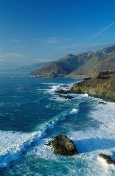 GoAltaCA | The 10 Most Beautiful Towns In Northern California California Tourist Attractions, Mendocino Coast, Tahoe City, Whatsapp Wallpaper, Visit California, South Lake Tahoe, Nsw Australia, California Coast, Most Beautiful Cities