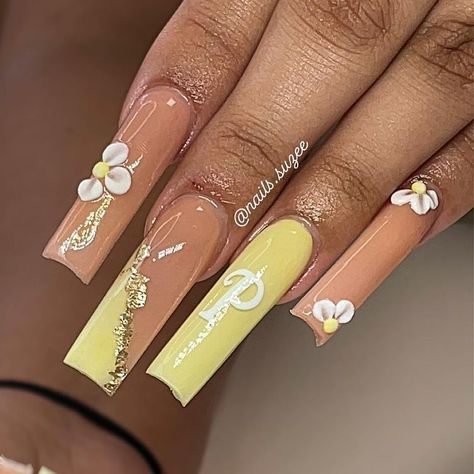 Instagram Orange Nails, Fashion Nails, Spring Nails, Cute Nails, Different Styles, Nail Designs, Nails, Yellow, Flowers