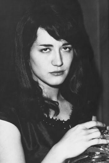 Martha Argerich, 1965. Well, it WAS the sixties, after all ... lol Women Musicians, Musician Memes, Martha Argerich, Musician Portraits, Classical Music Composers, Classical Musicians, Piano Player, Music Composers, Music Aesthetic