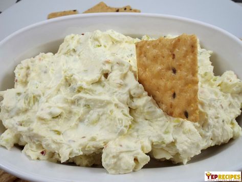 Pepperoncini Dip Recipes, Pepperocini Dip, Pepporincini Recipe, Pepperoncini Dip, Crowd Meals, Dip Appetizers, Oven Baked Chicken Wings, Garlic Cream Cheese, Cream Cheese Spread Recipes