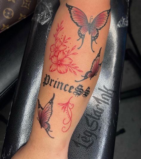 Back Forearm Tattoos For Women, Red And Black Tattoo, Back Of Forearm Tattoo, Tattooing Inks, Pink Tattoo, Cute Hand Tattoos, Pretty Hand Tattoos, Writing Tattoos, Spine Tattoos For Women