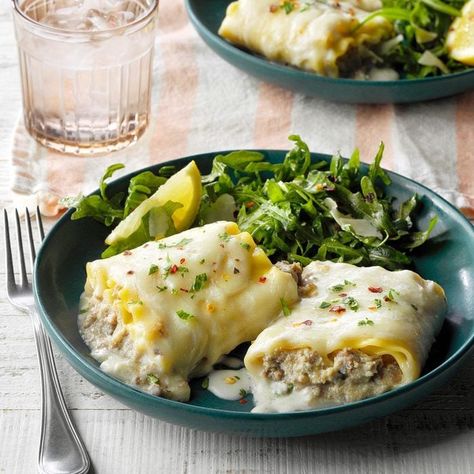 Lemony Mushroom Lasagna Roll-Ups Mushroom Lasagna Roll Ups, Midwest Recipes, Conway Arkansas, Mushroom Lasagna, Ricotta Filling, Lasagna Roll Ups, Fat Food, Lasagna Roll, Lasagna Rollups