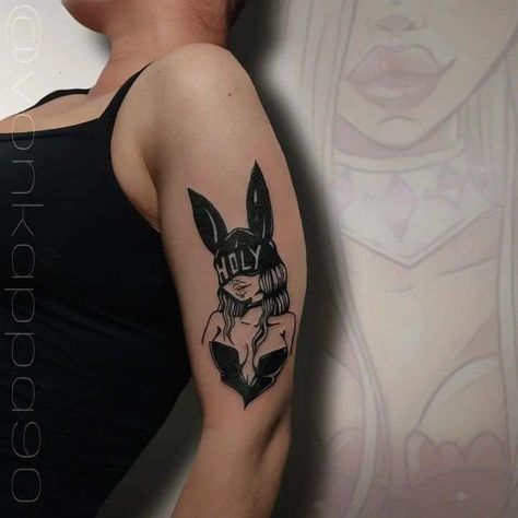 Rabbit Mask Tattoo, Bad Girl Tattoo, Tattoo Amigas, Thumb Tattoos, Full Hand Tattoo, Rabbit Mask, Around Arm Tattoo, Small Dragon Tattoos, Small Shoulder Tattoos