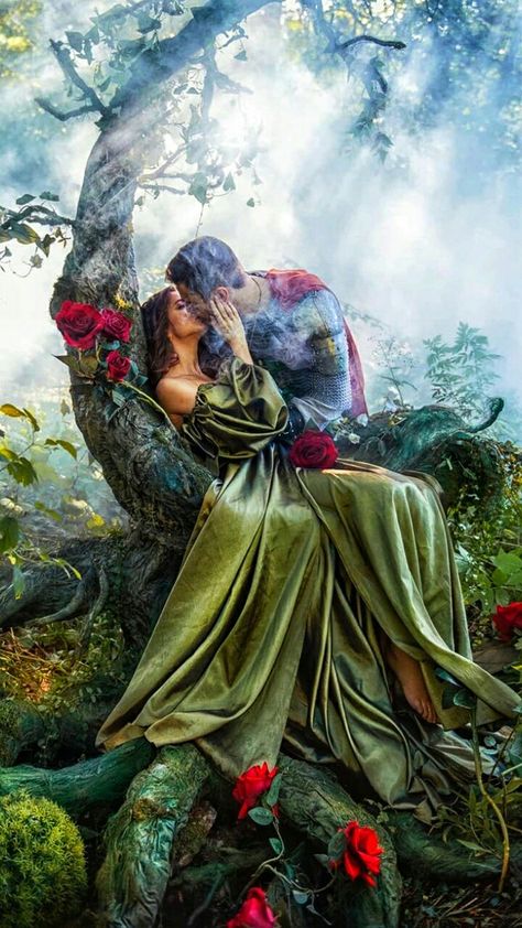 Fairytale Photoshoot, Romance Novel Covers, Fantasy Couples, Romance Art, My Prince Charming, Foto Art, Long Train, Romantic Art, Forest Fairy