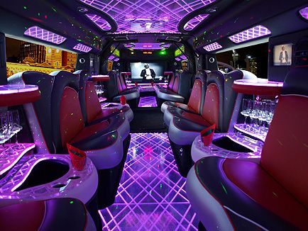 THE BLACK DUAL AXLE HUMMER LIMOUSINE  Meet Black Dual Axle Hummer Limousine, one of the largest hummer limousine in Australia. For the party people we have installed a fully integrated sound system, a 50 inch screen, a 30 inch screen and two 10 inch screens, disco floor, laser lighting, smoke machine, touch pad controls... and of course 6 bars! Book now for only AUD$ 750 per hour! Hummer Limousine, Limo Party, Limo Bus, Wedding Limo, Casa Anime, Party Bus Rental, Limo Rental, Episode Interactive Backgrounds, Buses For Sale