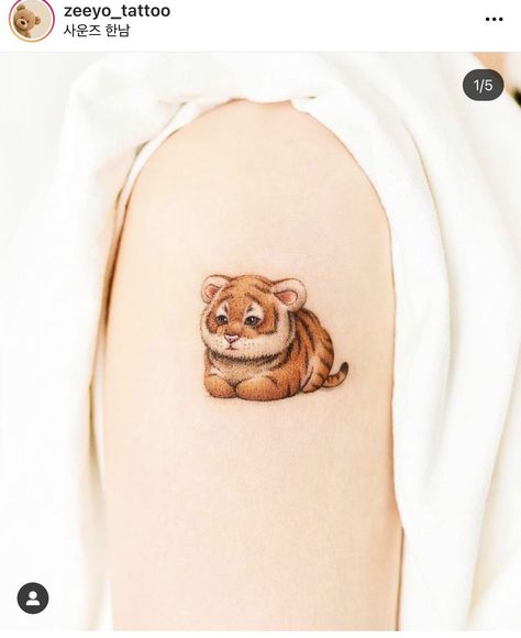 Tiger Cat Tattoo, Baby Tiger Tattoo, Cute Tiger Tattoo, Tattoo Korean, Rare Tattoos, Animal Tattoo Ideas, Rainbow Tattoos, Hand Tattoos For Girls, Clever Tattoos