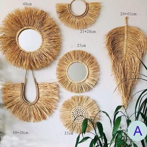 Beads Wall Hanging, Raffia Wall Hanging, Raffia Crafts, Boho Crafts Diy, Diy Boho Decor, Wall Fan, Deco Nature, Diy Wall Art Decor, Deco Boheme