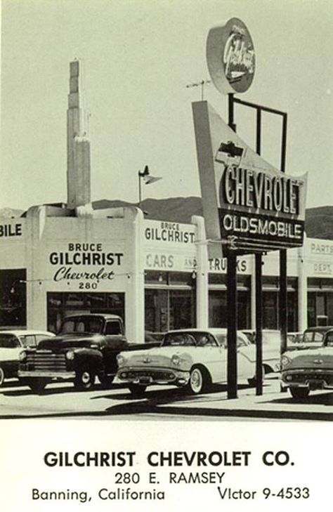 Gilchrist Chevrolet Co. Dealership, Banning, California Dealership Showroom, Chevy Dealerships, Used Car Lots, Best Family Cars, Chevrolet Dealership, Car Memorabilia, Vintage Corvette, Detroit History, Car Dealerships