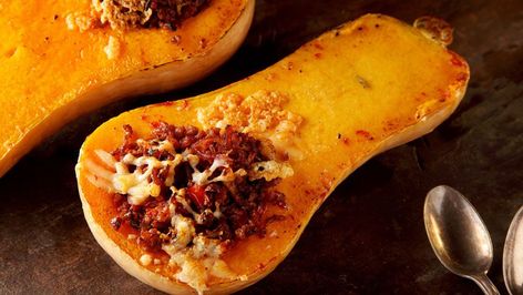 Chorizo Stuffed Butternut Squash Recipes With Chorizo Sausage, Chorizo Recipes Dinner, Chorizo Burger, Stuffed Butternut Squash, Stuffed Butternut, Breakfast Tacos Recipe, Butternut Squash Recipe, Onion Dip Recipe, Baked Butternut Squash