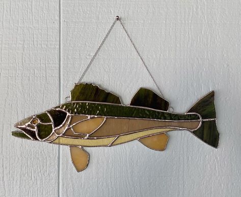 Fish Suncatchers, Fish Stained Glass Pattern, Stained Glass Fish, Stained Glass Bevels, Lake Fish, Dream Reality, Fishing Art, Glass Fusing Projects, Glass Diy