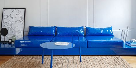 Bright Blue Couch, Navy Room Decor, Classic Blue Pantone, Blue Coffee Tables, Blue Couch, Dark Blue Walls, Blue Couches, Millennial Pink, Blue Furniture