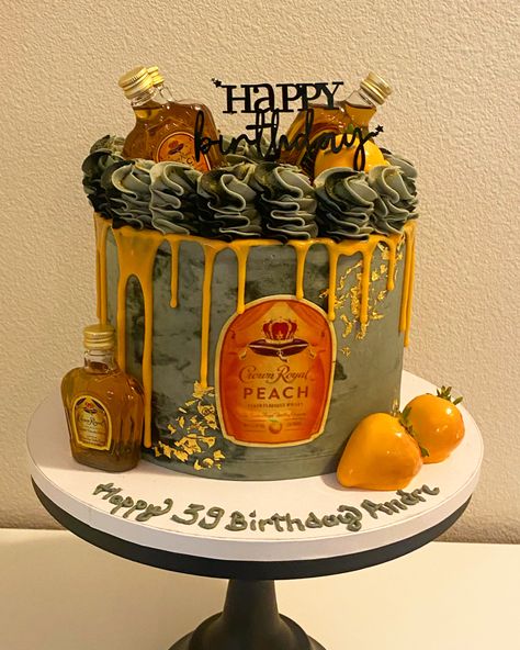 Royal Cake Designs For Men, Peach Crown Royal Cake, Crown Royal Birthday Ideas For Men, Crown Royal Cakes For Men, Peach Crown Royal, Crown Royal Cake, Liquor Cupcakes, Crown Royal Peach, Crown Royal Whiskey